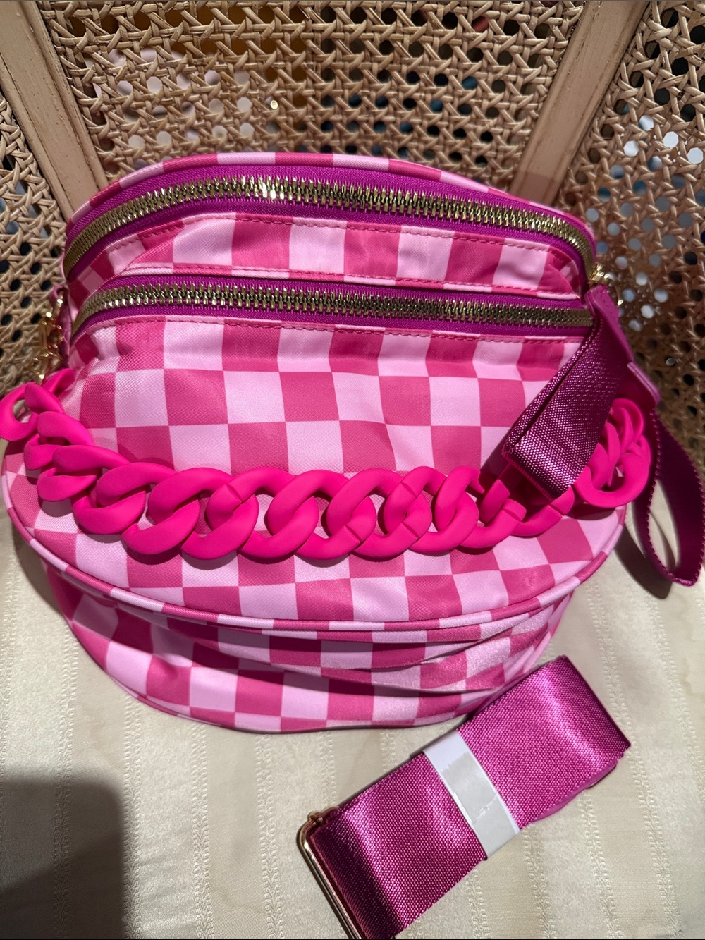 Bum Bag Pink Checkerboard Crossbody Bag with Bold Chain Accent